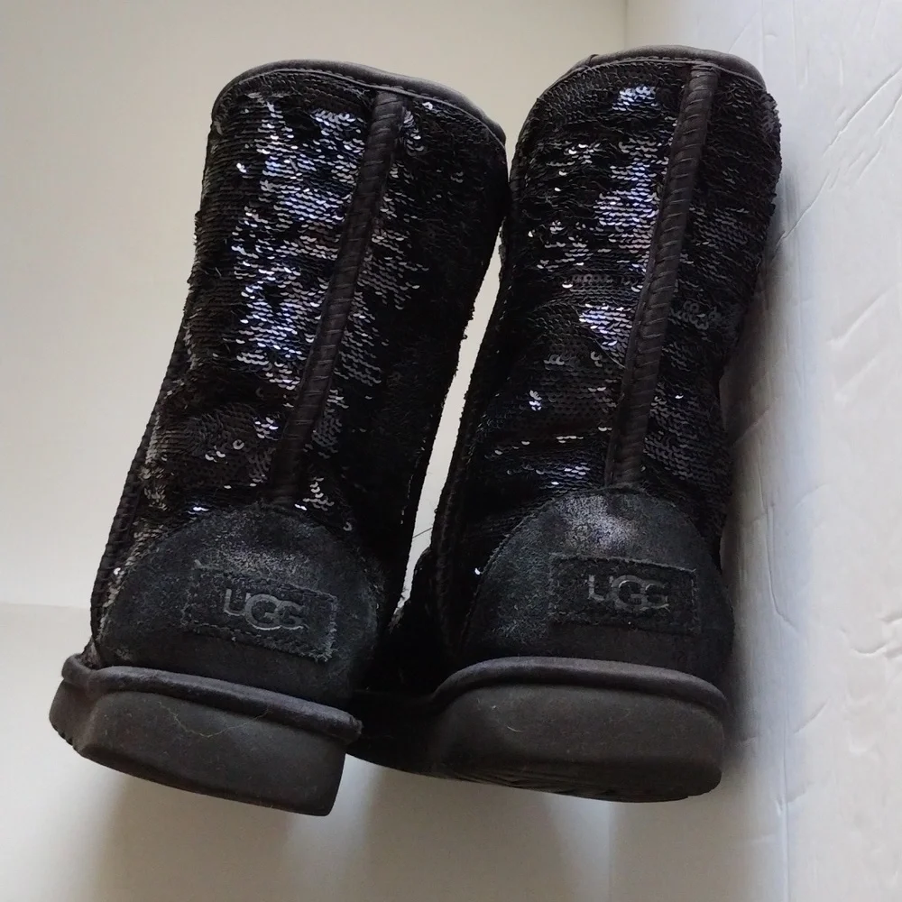 UGG Classic Cosmos Sequin Black  Women's Booties 7